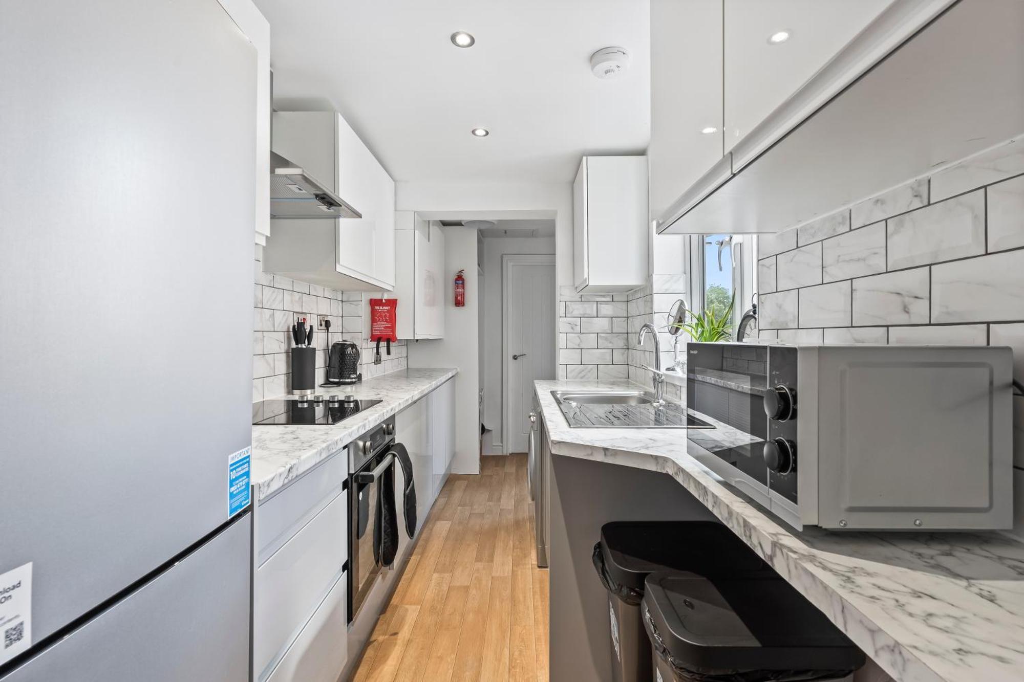 4 Bedroom, 2 Bath In Newcastle Town Centre Exterior photo